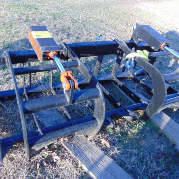 72" DUAL CLAMP GRAPPLE