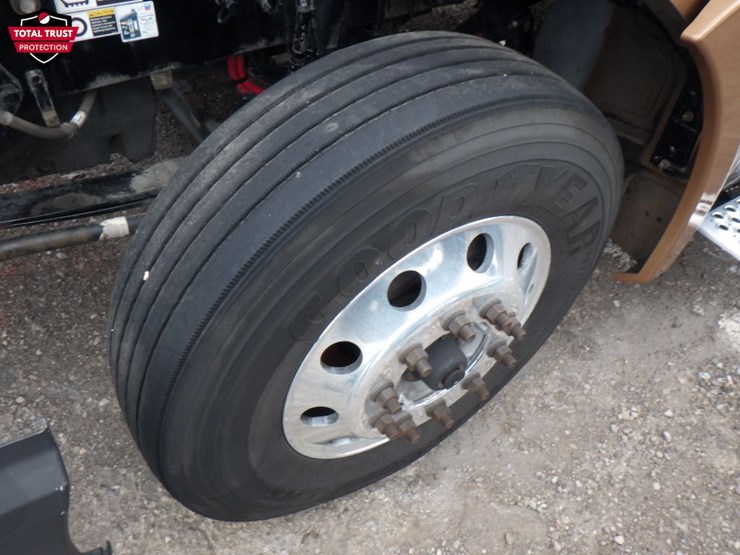 2022-kenworth-t680-image-20