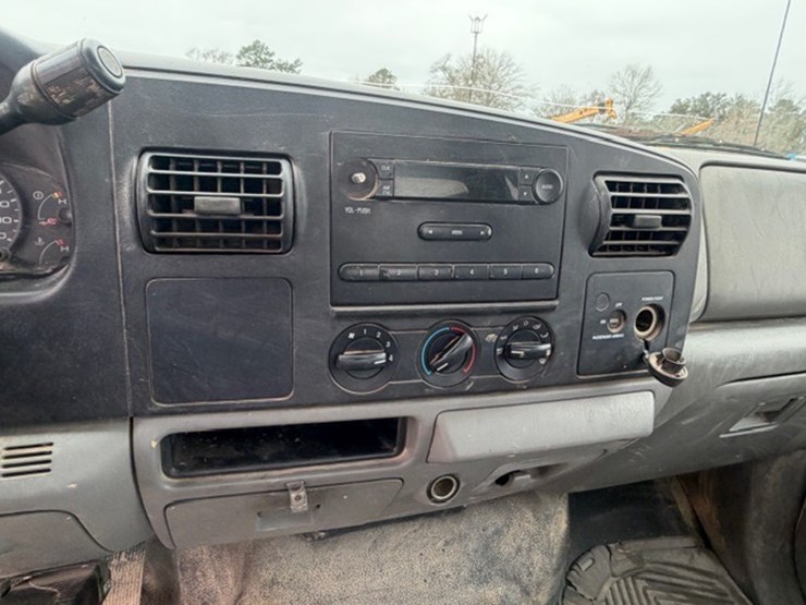 2006-ford-f250-image-29