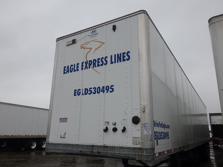 2018-hyundai-translead-image-1