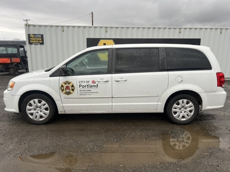 2014-dodge-grand-caravan-image-7