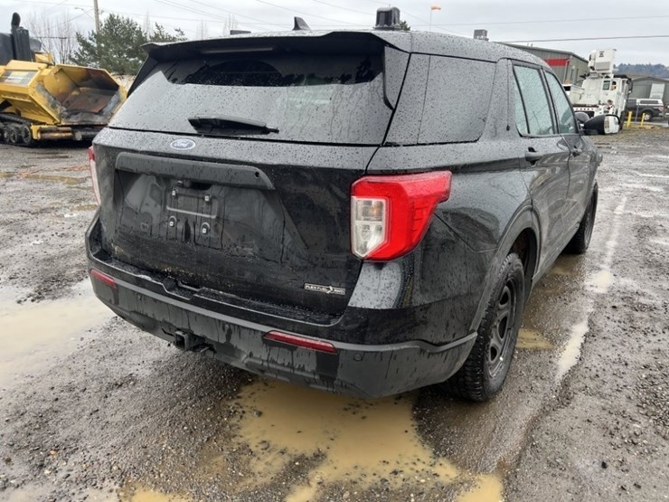 2024-ford-explorer-image-4