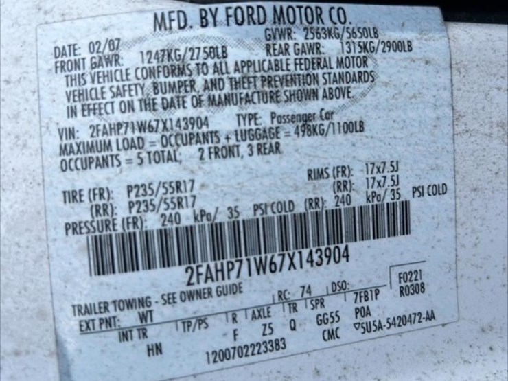 2007-ford-crown-victoria-sedan-image-38