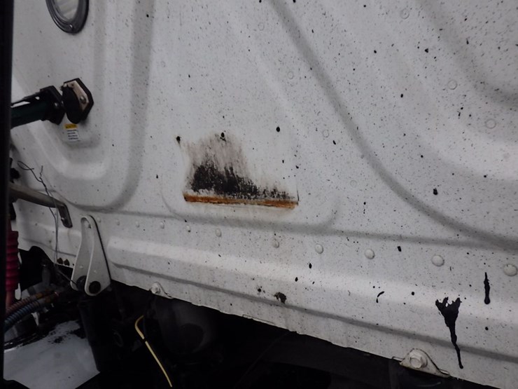 2020-freightliner-cascadia-126-image-7