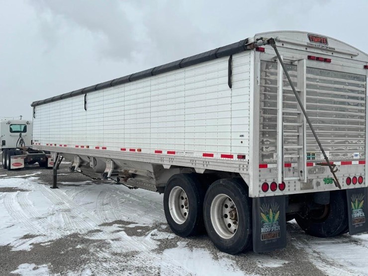 2017-timpte-hopper-bottom-image-4