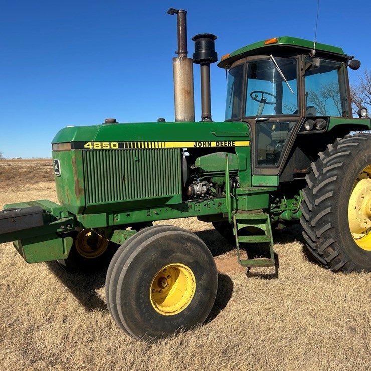 JOHN DEERE 4850