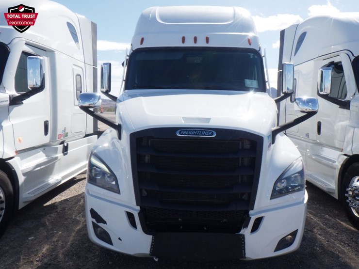 2024-freightliner-cascadia-126-image-2