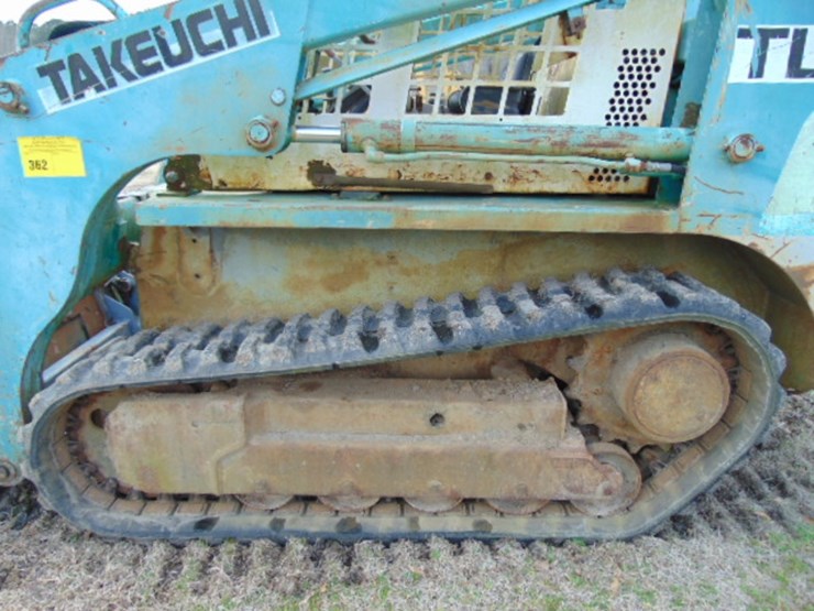 takeuchi-tl26-image-5