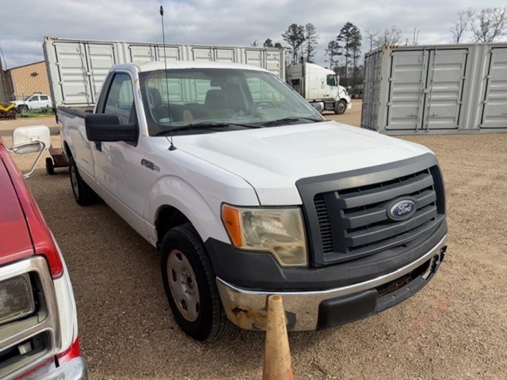 2011-ford-f150-image-2