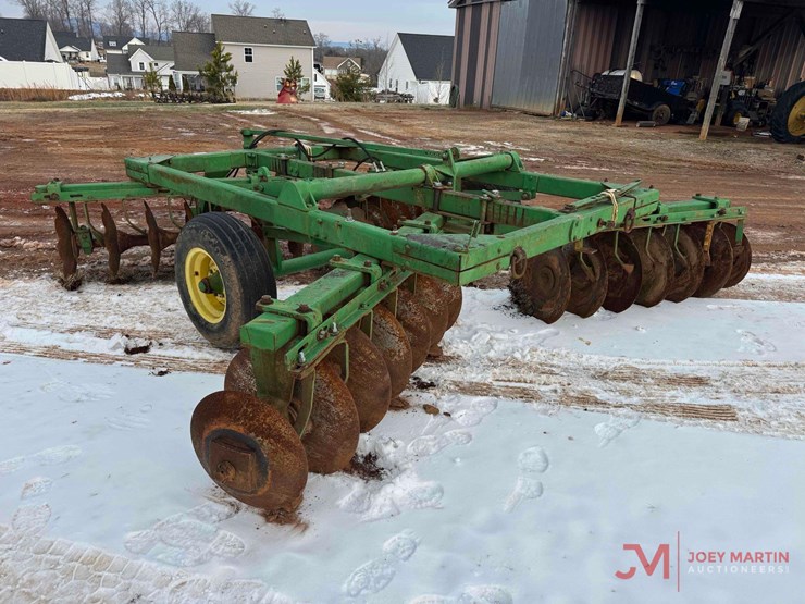 john-deere-13'-adjustable-disk-harrow-image-3