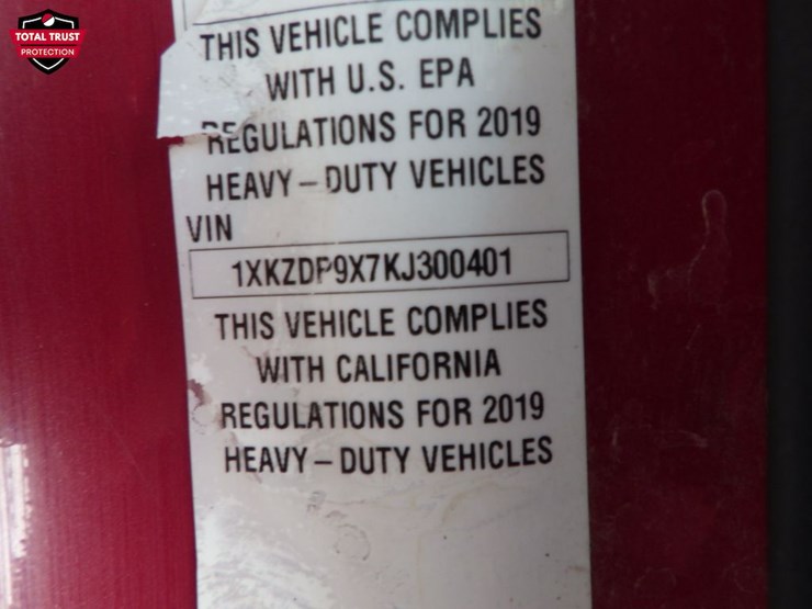 2019-kenworth-t880-image-19