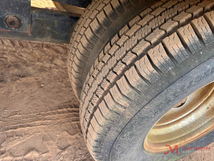 goosenecktandem-dual-trailer-w/-mounted-van-body-image-14