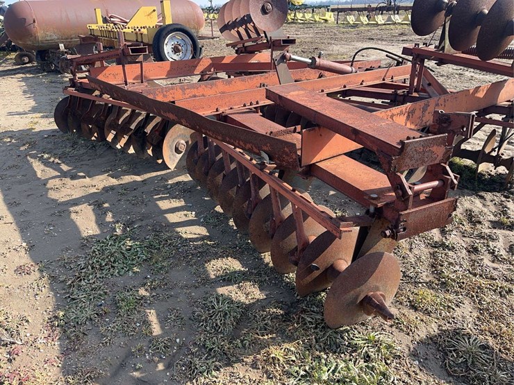 international-480-image-3