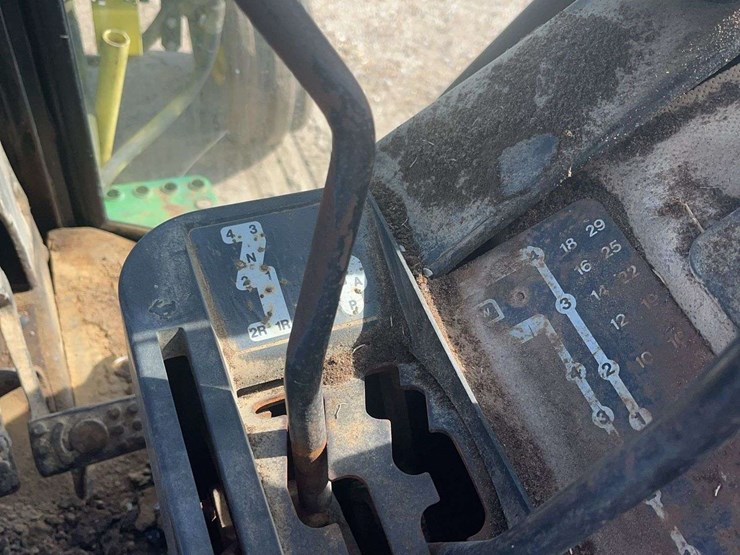 john-deere-4640-image-17