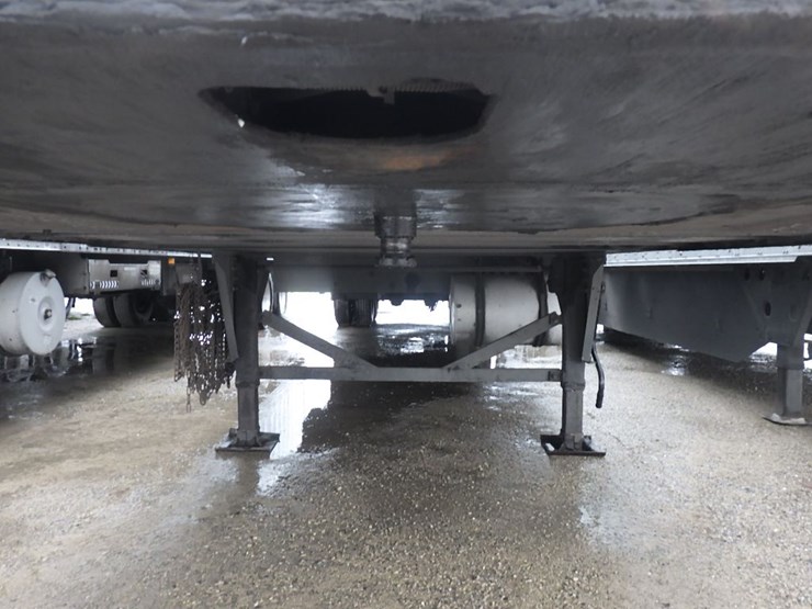 2016-hyundai-reefer-image-3