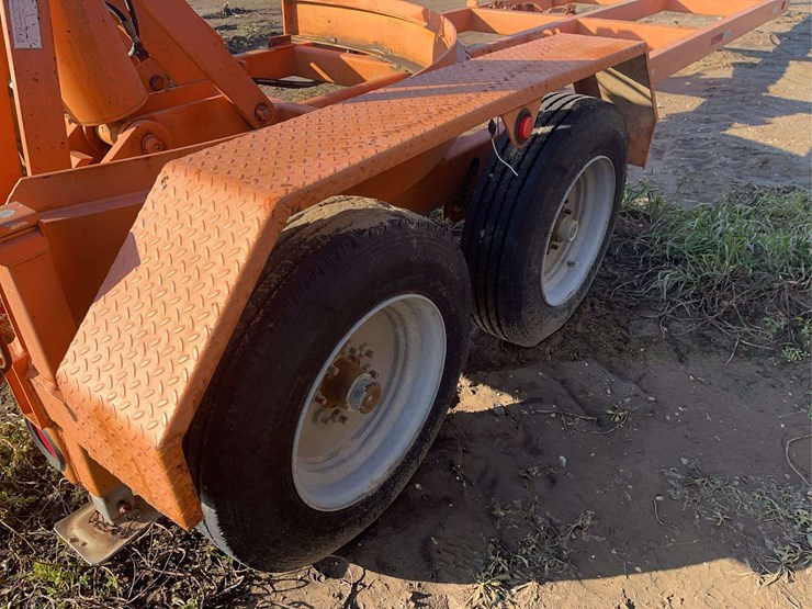 tensas-turn-table-equipment-mover-with-header-bracket-image-7