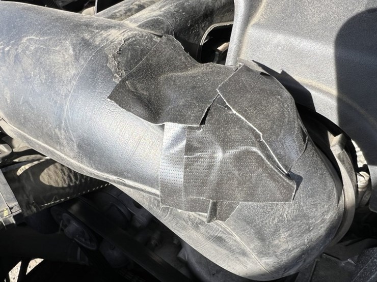 2012-chevrolet-tahoe-image-13