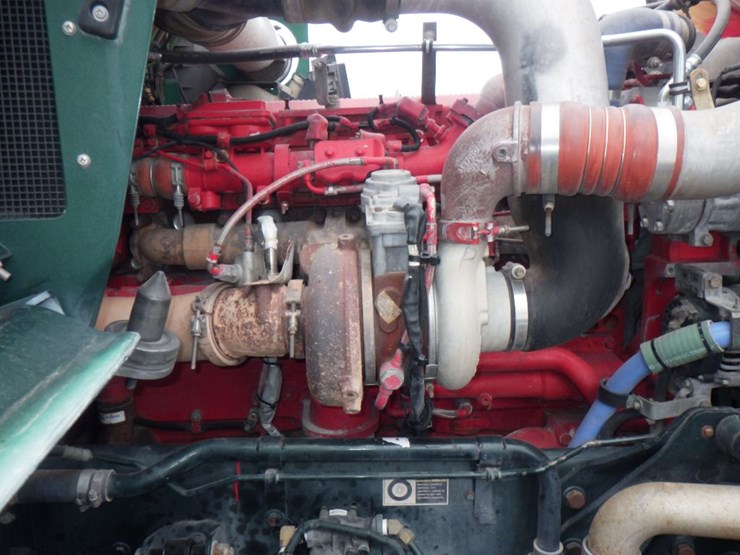 2013-kenworth-t800w-image-21