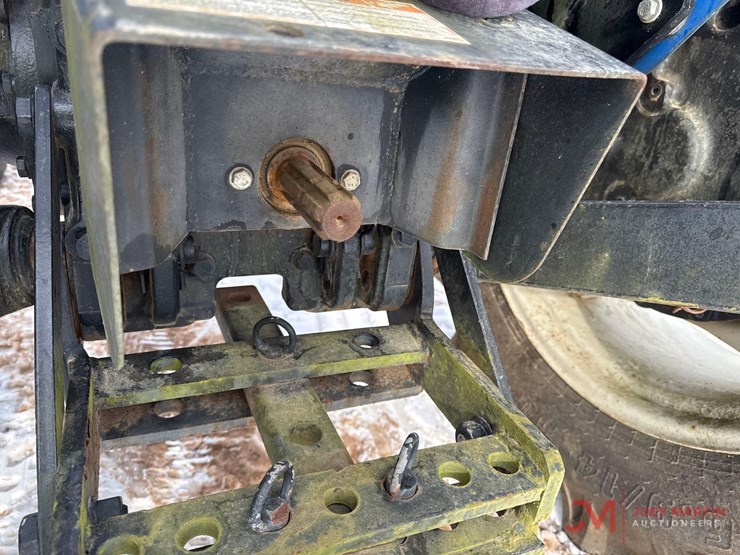 new-holland-workmaster-65-image-8