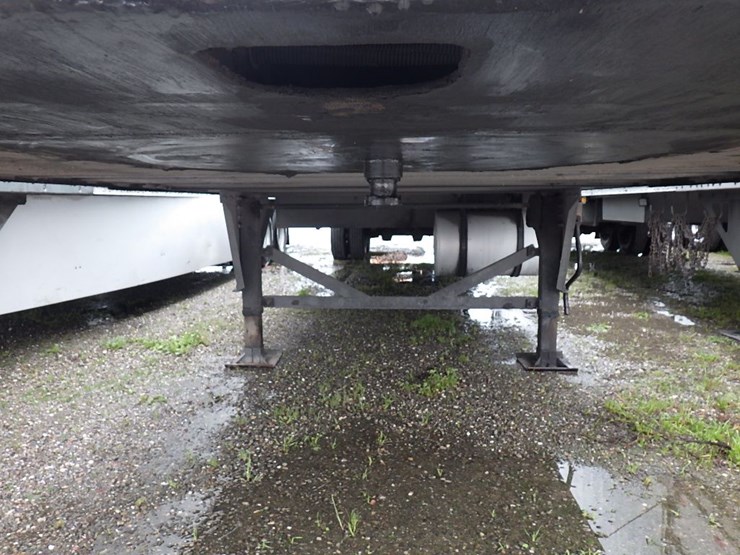 2016-hyundai-reefer-image-3