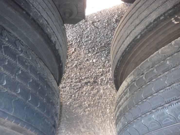 2017-utility-3000r-image-9