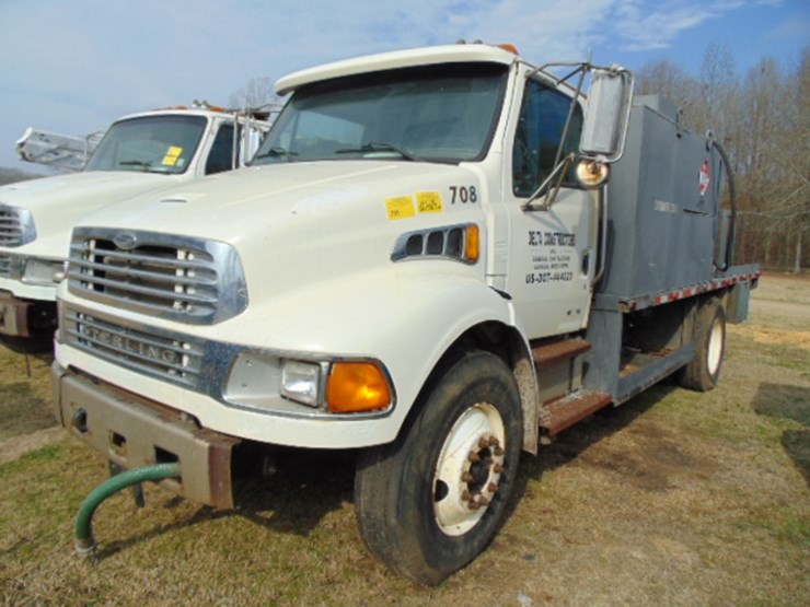 2006-sterling-acterra-image-1