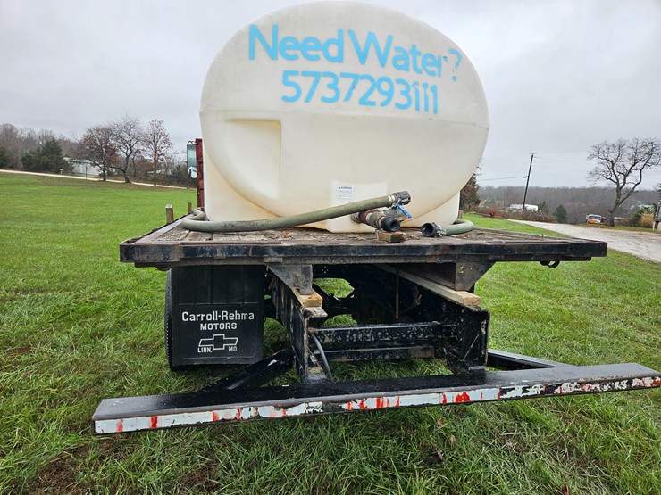 1999-freightliner-fl70-image-12