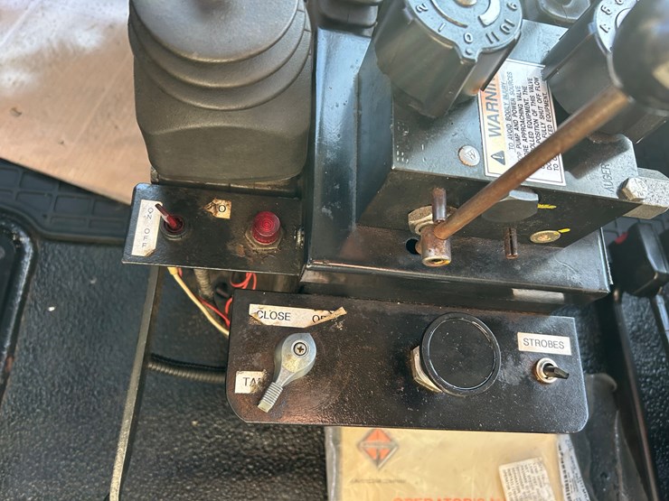 2013-international-durastar-4400-image-108