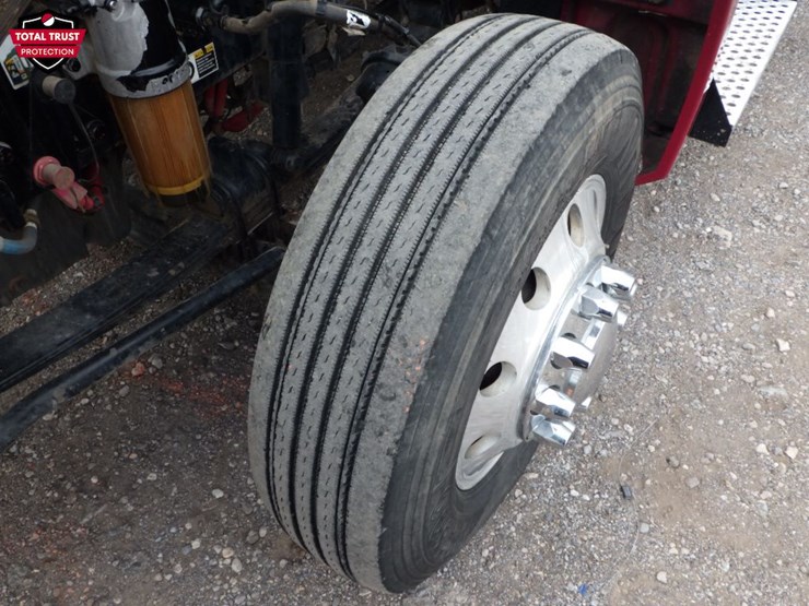 2019-kenworth-t880-image-23