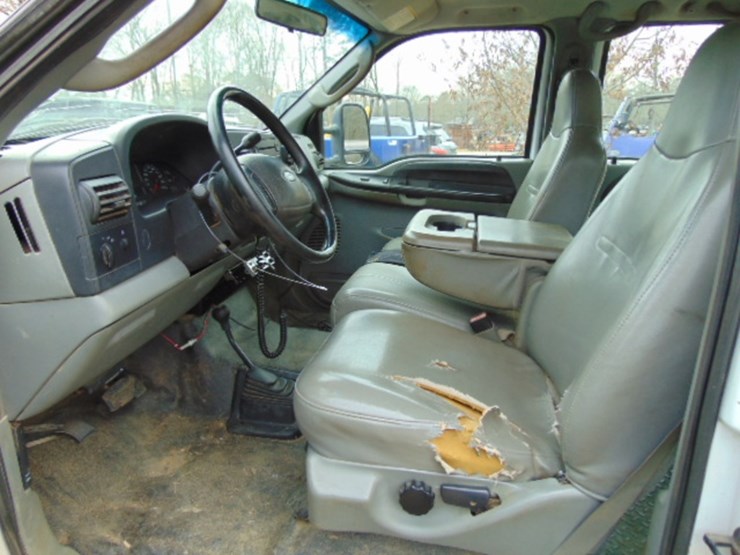 2007-ford-f550-image-4