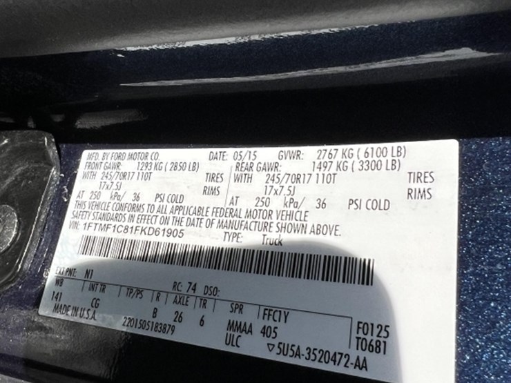 2015-ford-f150-xl-image-10