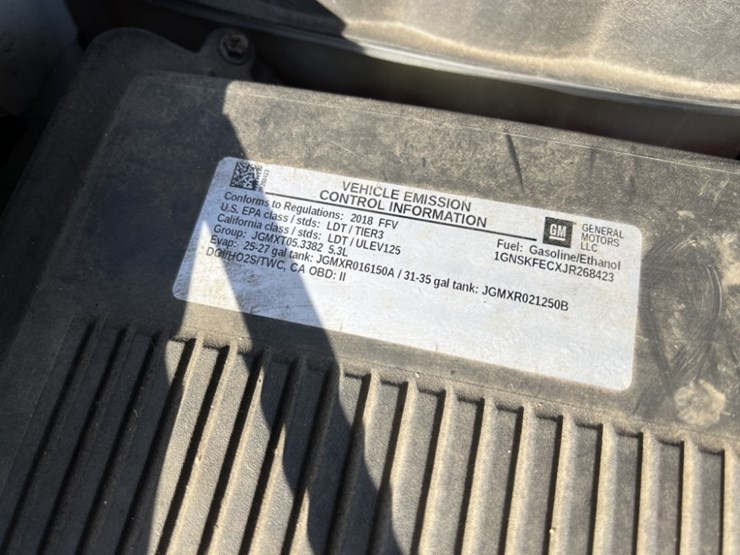 2018-chevrolet-tahoe-image-14