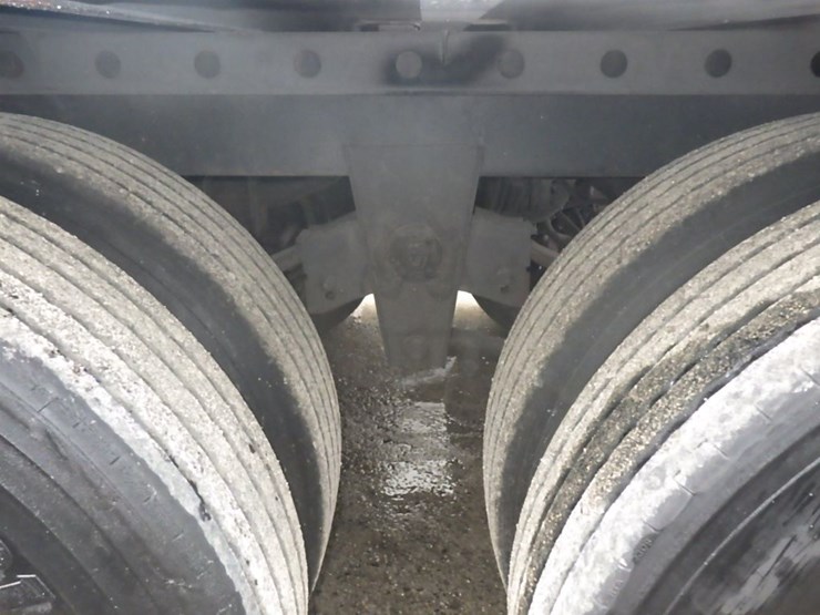 2016-hyundai-reefer-image-17