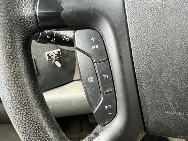 2012-gmc-sierra-extra-cab-4x4-pickup-image-30