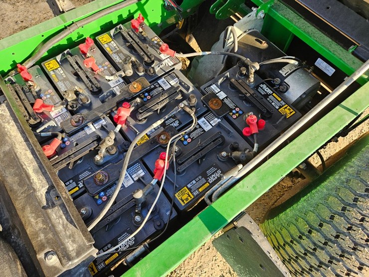 john-deere-tx-4x2-image-9