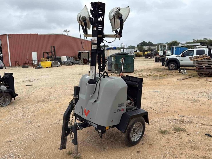 2021-wacker-neuson-light-tower-image-1