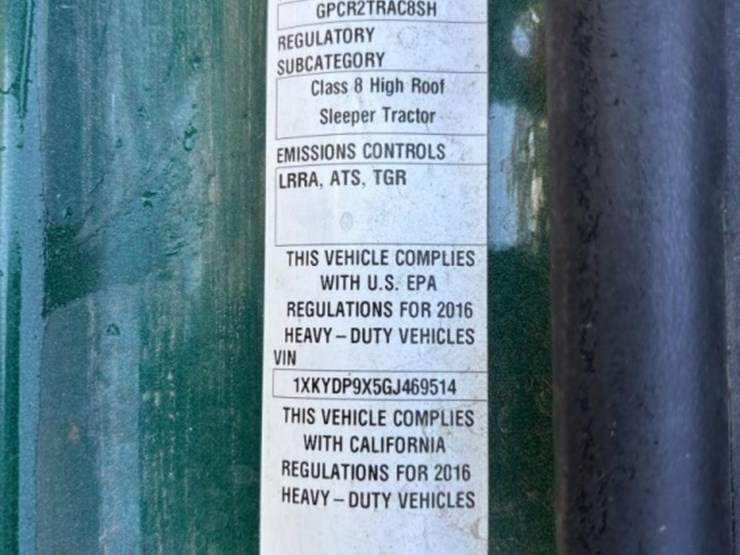 2016-kenworth-t680-image-40