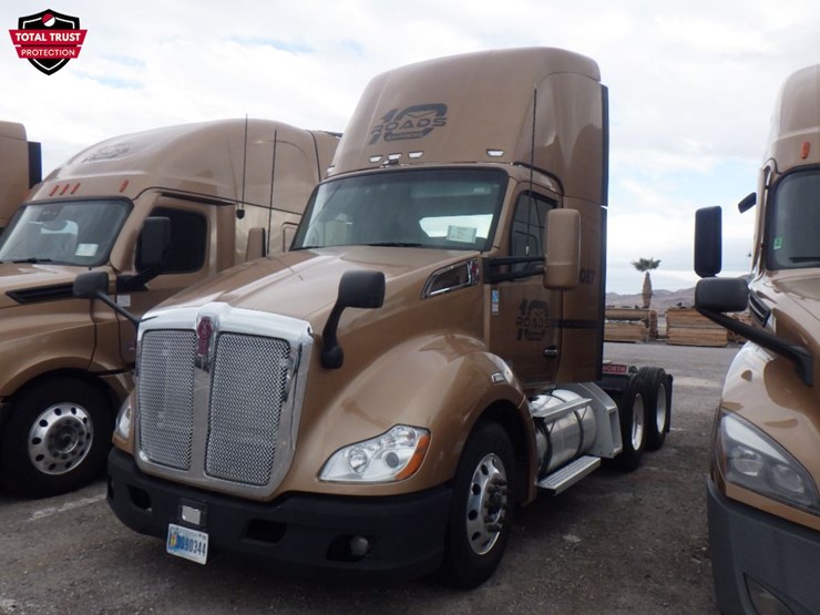 2022-kenworth-t680-image-1