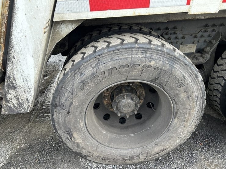 2010-autocar-xpeditor-image-14