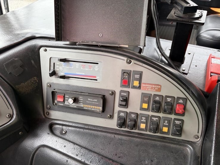 2003-pierce-arrow-image-23