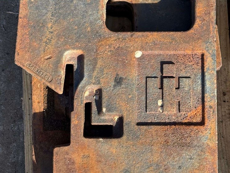 (3)-international-harvester-suitcase-weights-image-1