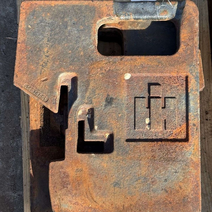 (3) International Harvester Suitcase Weights