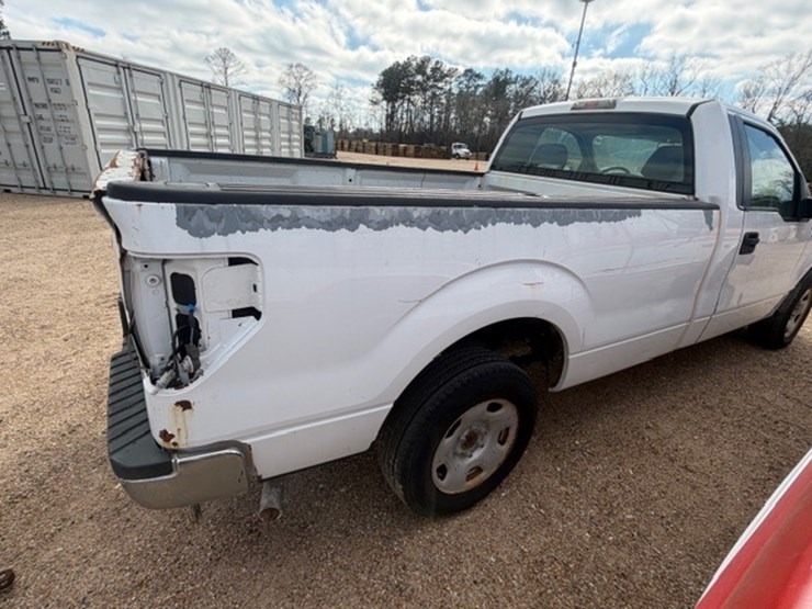 2011-ford-f150-image-18