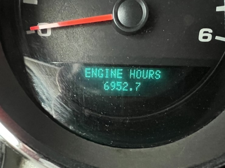 2011-gmc-sierra-extra-cab-pickup-image-31