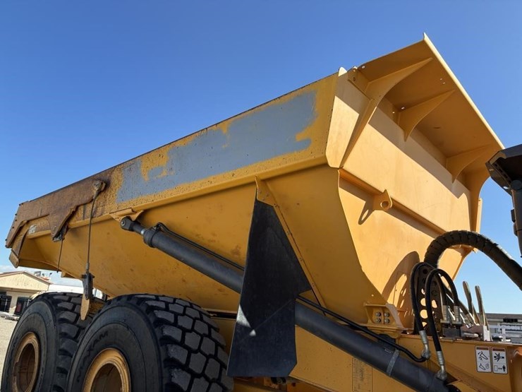 2018-volvo-a45g-image-13