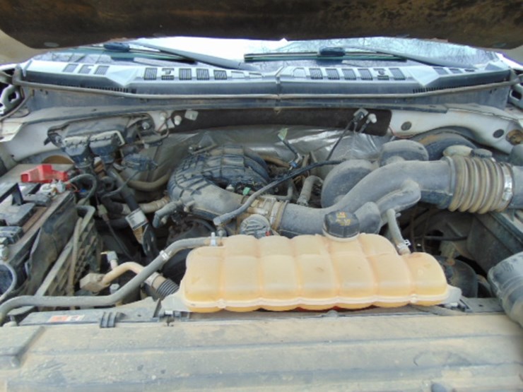 2017-ford-f150-xl-image-6