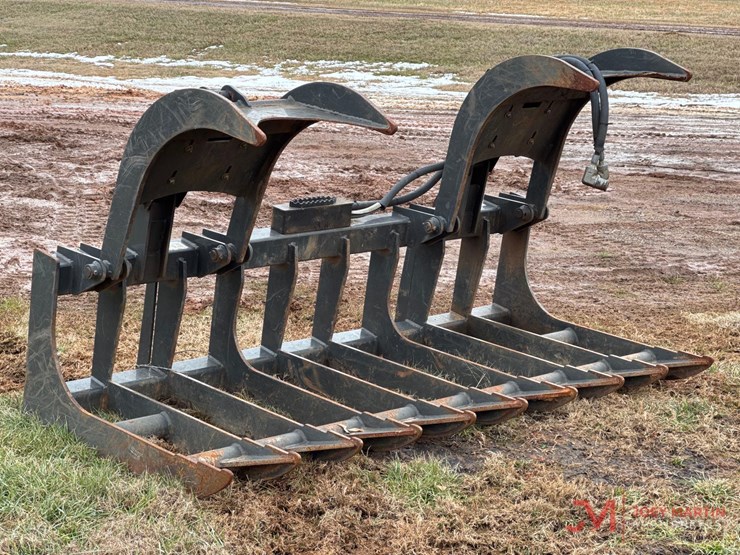 81"-brush-grappler-skid-steer-attachment-image-1