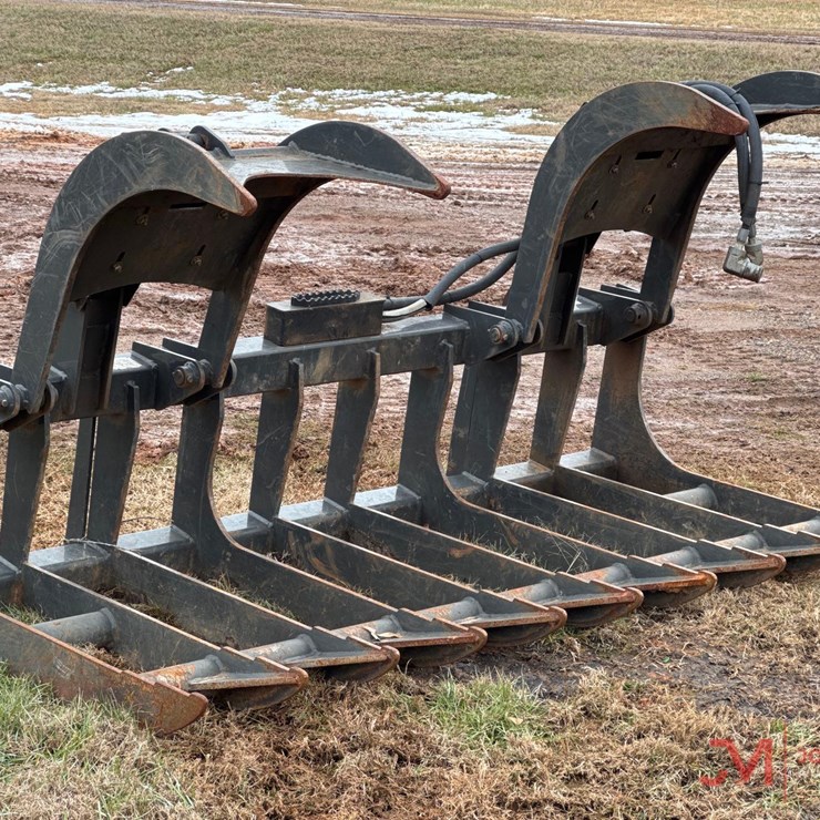 81" BRUSH GRAPPLER SKID STEER ATTACHMENT