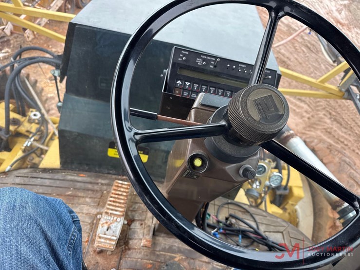 ro-gator-664-high-boy-sprayer-image-27