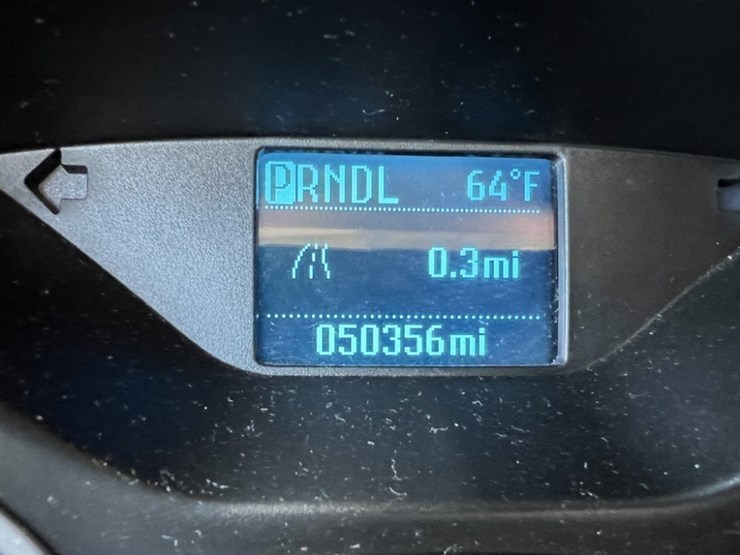 2014-ford-focus-sedan-image-25